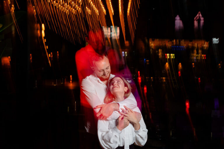 creatieve foto gemaakt tijdens een loveshoot bij metropool enschede